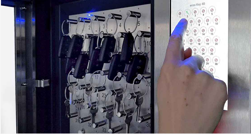 Armoire électronique connectée au cloud pour la gestion des clés et le suivi des véhicules